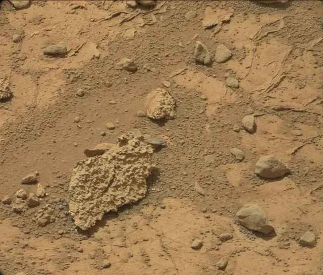 Sol 192: Mast Camera (Mastcam)