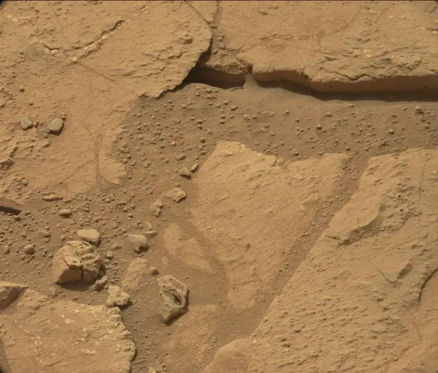 Sol 192: Mast Camera (Mastcam)