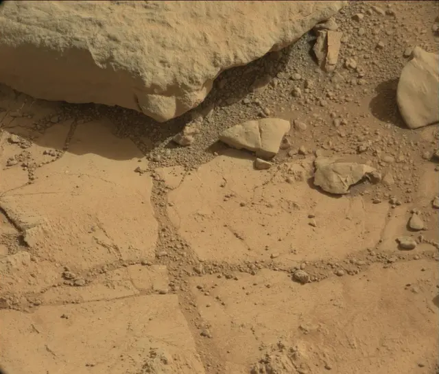 Sol 192: Mast Camera (Mastcam)