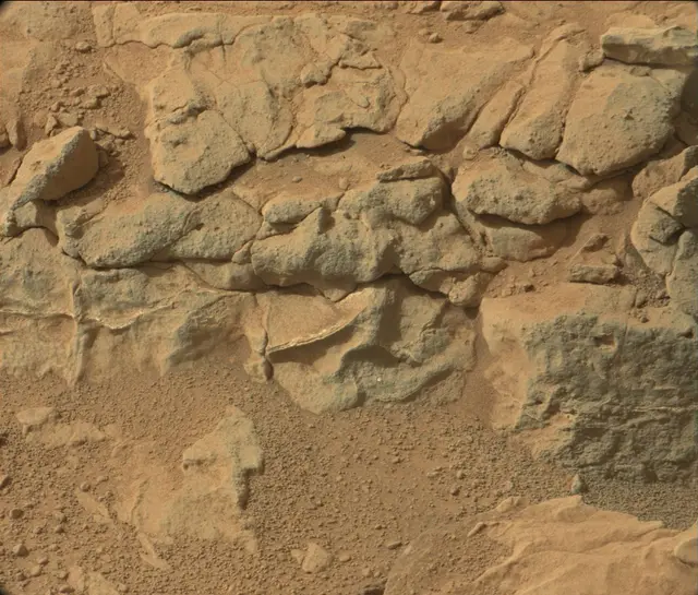 Sol 192: Mast Camera (Mastcam)