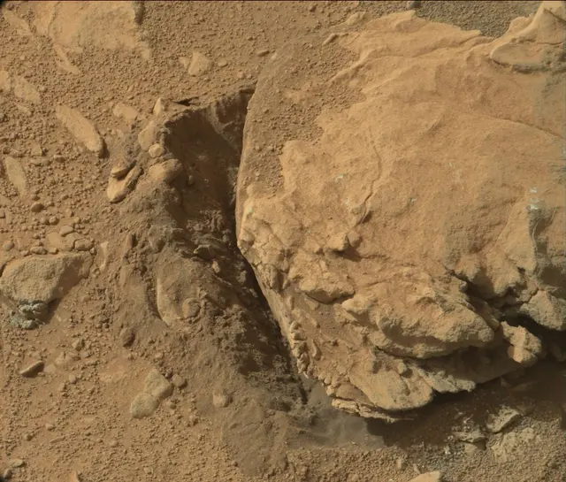 Sol 192: Mast Camera (Mastcam)