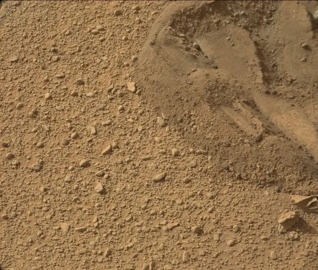 Sol 192: Mast Camera (Mastcam)