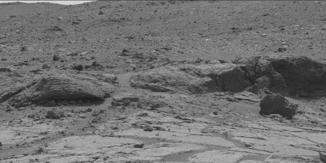 Sol 193: Mast Camera (Mastcam)