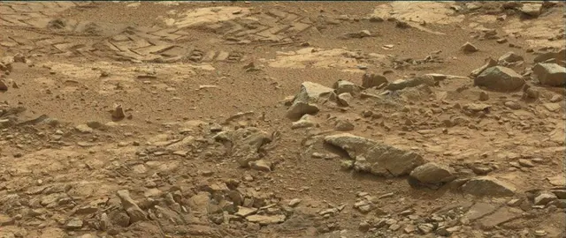 Sol 198: Mast Camera (Mastcam)
