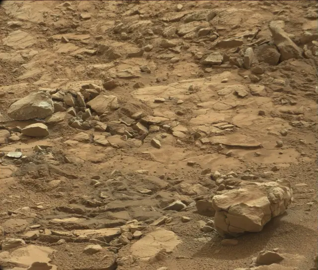 Sol 198: Mast Camera (Mastcam)