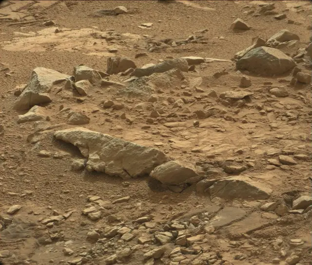 Sol 198: Mast Camera (Mastcam)