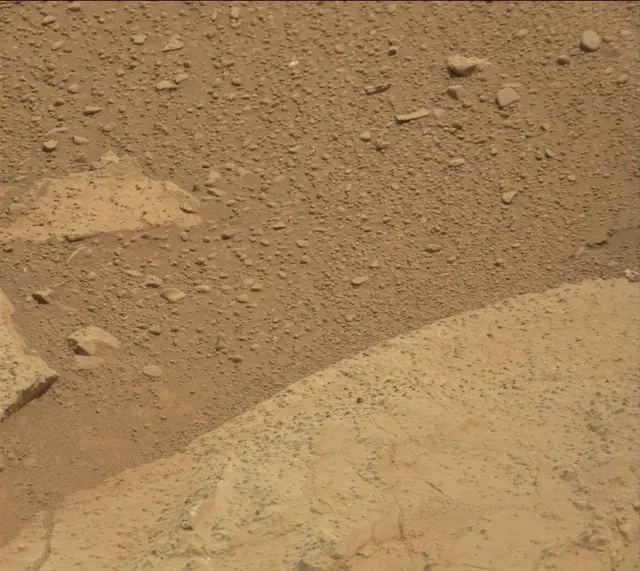 Sol 200: Mast Camera (Mastcam)