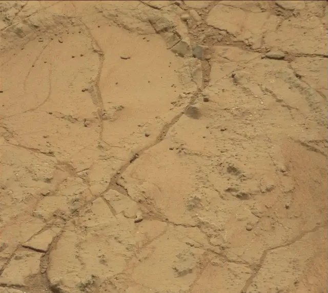 Sol 200: Mast Camera (Mastcam)