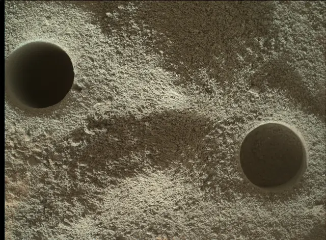 Sol 230: Mars Hand Lens Imager (MAHLI)