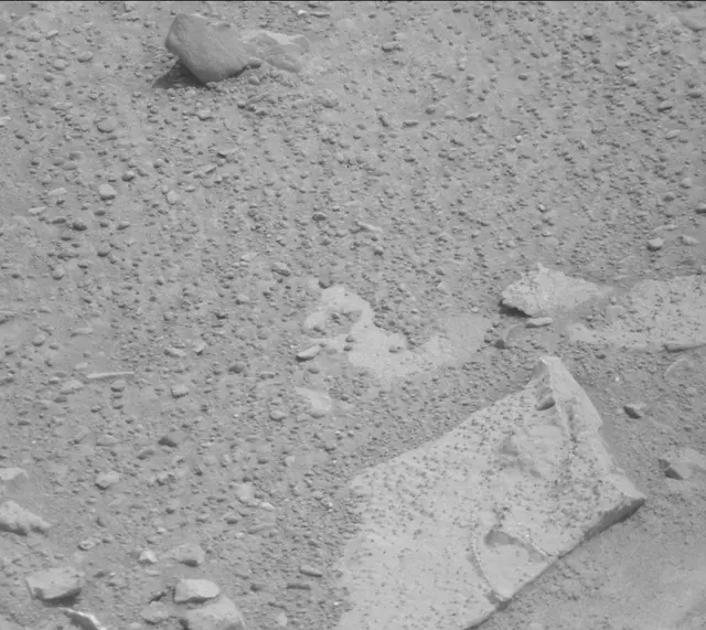 Sol 233: Mast Camera (Mastcam)