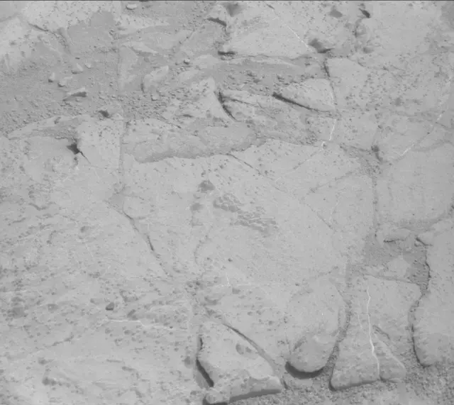 Sol 233: Mast Camera (Mastcam)