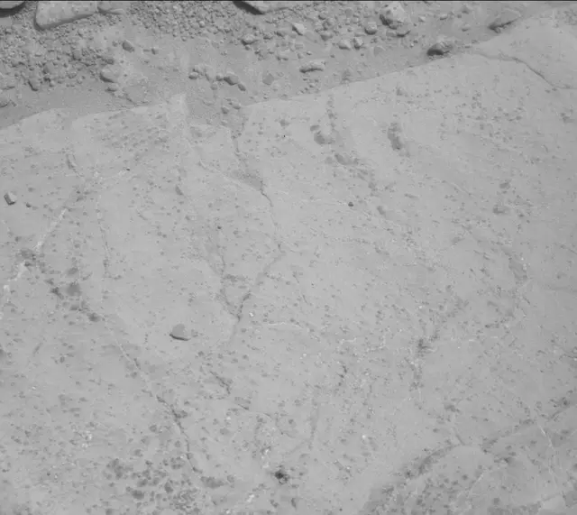 Sol 233: Mast Camera (Mastcam)