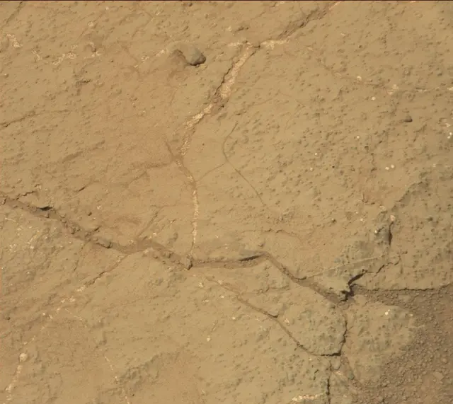 Sol 234: Mast Camera (Mastcam)
