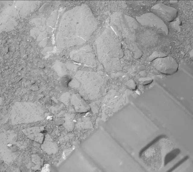Sol 234: Mast Camera (Mastcam)