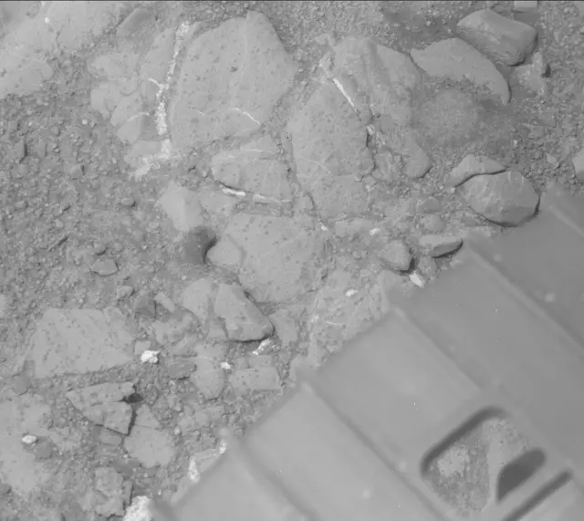 Sol 234: Mast Camera (Mastcam)