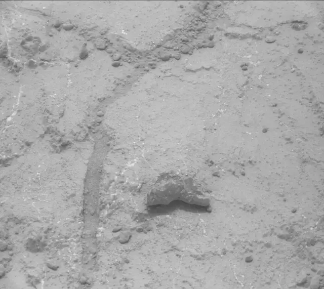 Sol 270: Mast Camera (Mastcam)