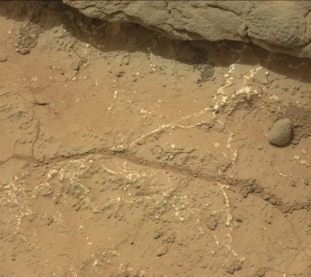 Sol 270: Mast Camera (Mastcam)