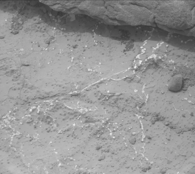 Sol 270: Mast Camera (Mastcam)