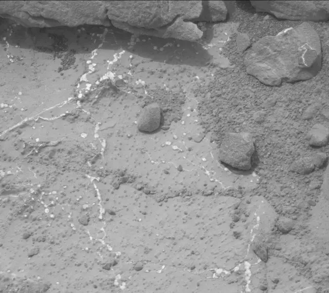 Sol 270: Mast Camera (Mastcam)