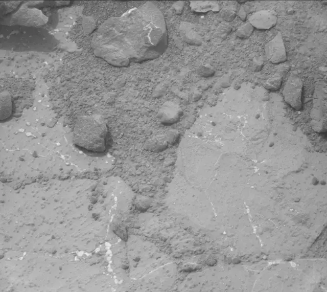 Sol 270: Mast Camera (Mastcam)