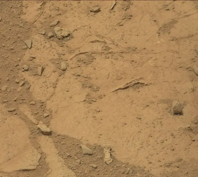 Sol 271: Mast Camera (Mastcam)