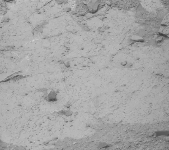 Sol 271: Mast Camera (Mastcam)