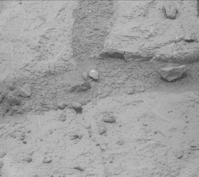 Sol 271: Mast Camera (Mastcam)
