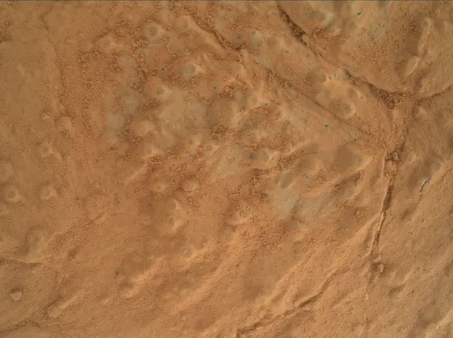 Sol 277: Mars Hand Lens Imager (MAHLI)