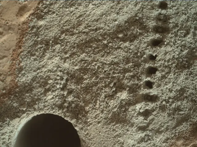 Sol 283: Mars Hand Lens Imager (MAHLI)