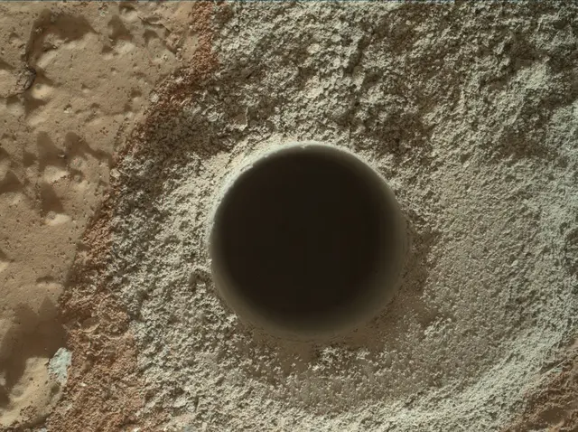 Sol 283: Mars Hand Lens Imager (MAHLI)
