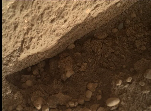 Sol 291: Mars Hand Lens Imager (MAHLI)