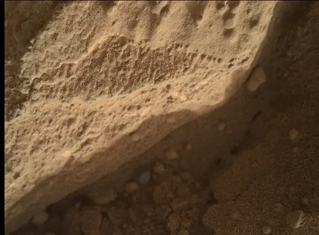 Sol 291: Mars Hand Lens Imager (MAHLI)