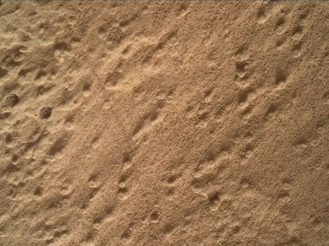 Sol 291: Mars Hand Lens Imager (MAHLI)