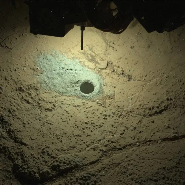 Sol 292: Mast Camera (Mastcam)