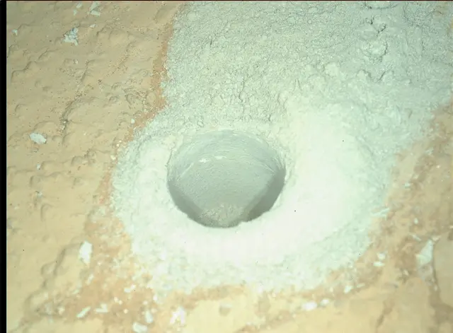 Sol 292: Mars Hand Lens Imager (MAHLI)