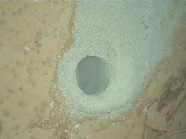 Sol 292: Mars Hand Lens Imager (MAHLI)