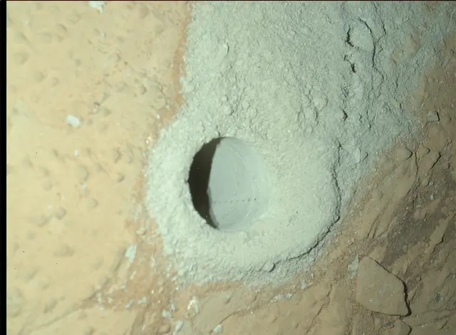 Sol 292: Mars Hand Lens Imager (MAHLI)