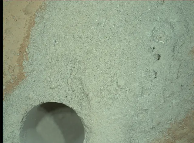 Sol 292: Mars Hand Lens Imager (MAHLI)
