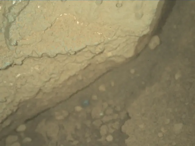 Sol 292: Mars Hand Lens Imager (MAHLI)