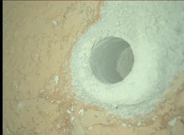 Sol 292: Mars Hand Lens Imager (MAHLI)