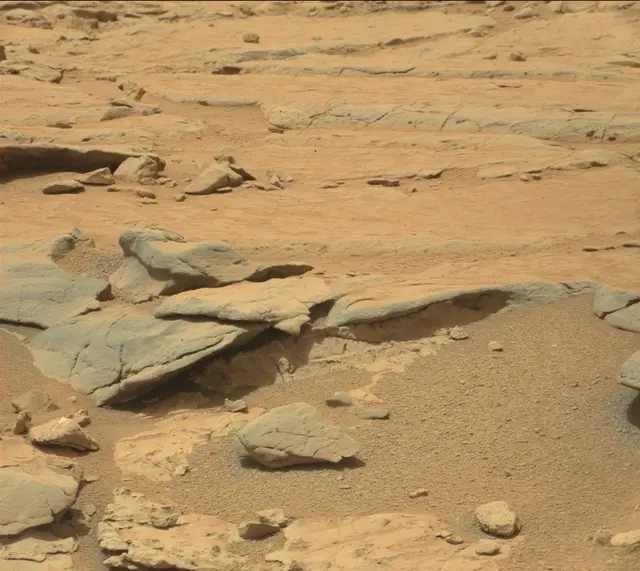 Sol 297: Mast Camera (Mastcam)