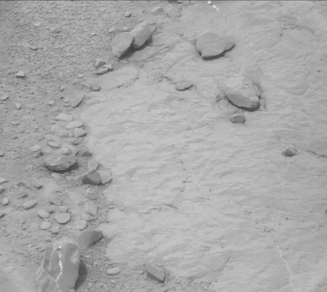 Sol 297: Mast Camera (Mastcam)