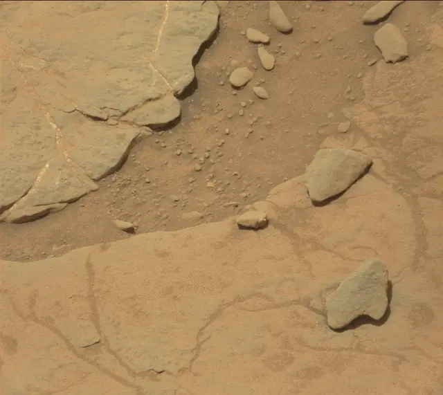 Sol 297: Mast Camera (Mastcam)