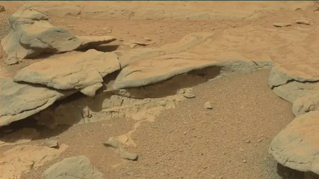 Sol 298: Mast Camera (Mastcam)