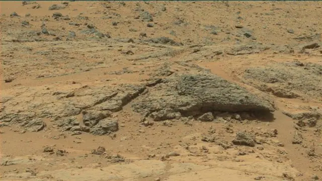 Sol 300: Mast Camera (Mastcam)