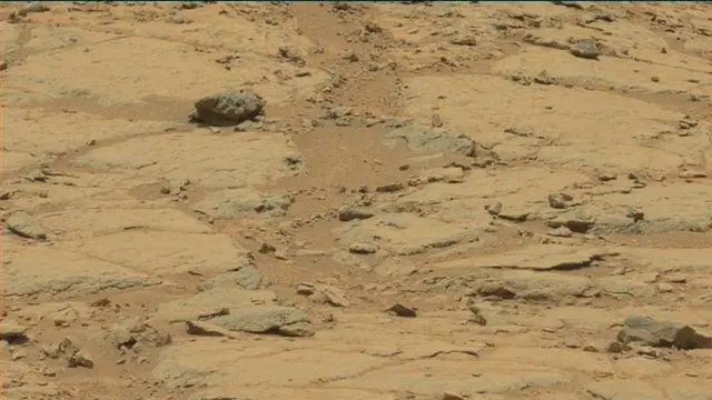 Sol 300: Mast Camera (Mastcam)