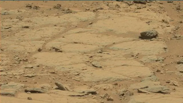 Sol 300: Mast Camera (Mastcam)