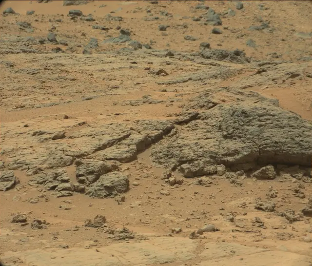 Sol 300: Mast Camera (Mastcam)