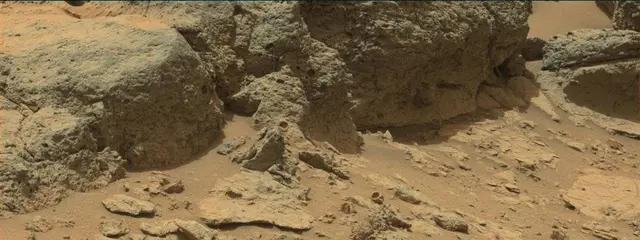 Sol 302: Mast Camera (Mastcam)