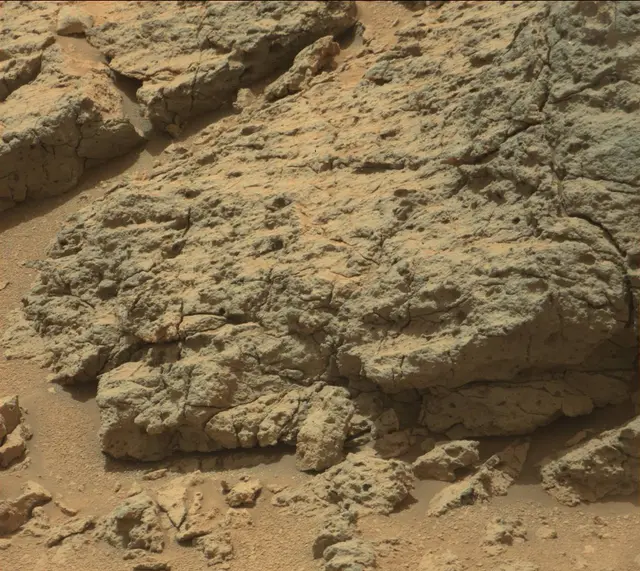 Sol 302: Mast Camera (Mastcam)